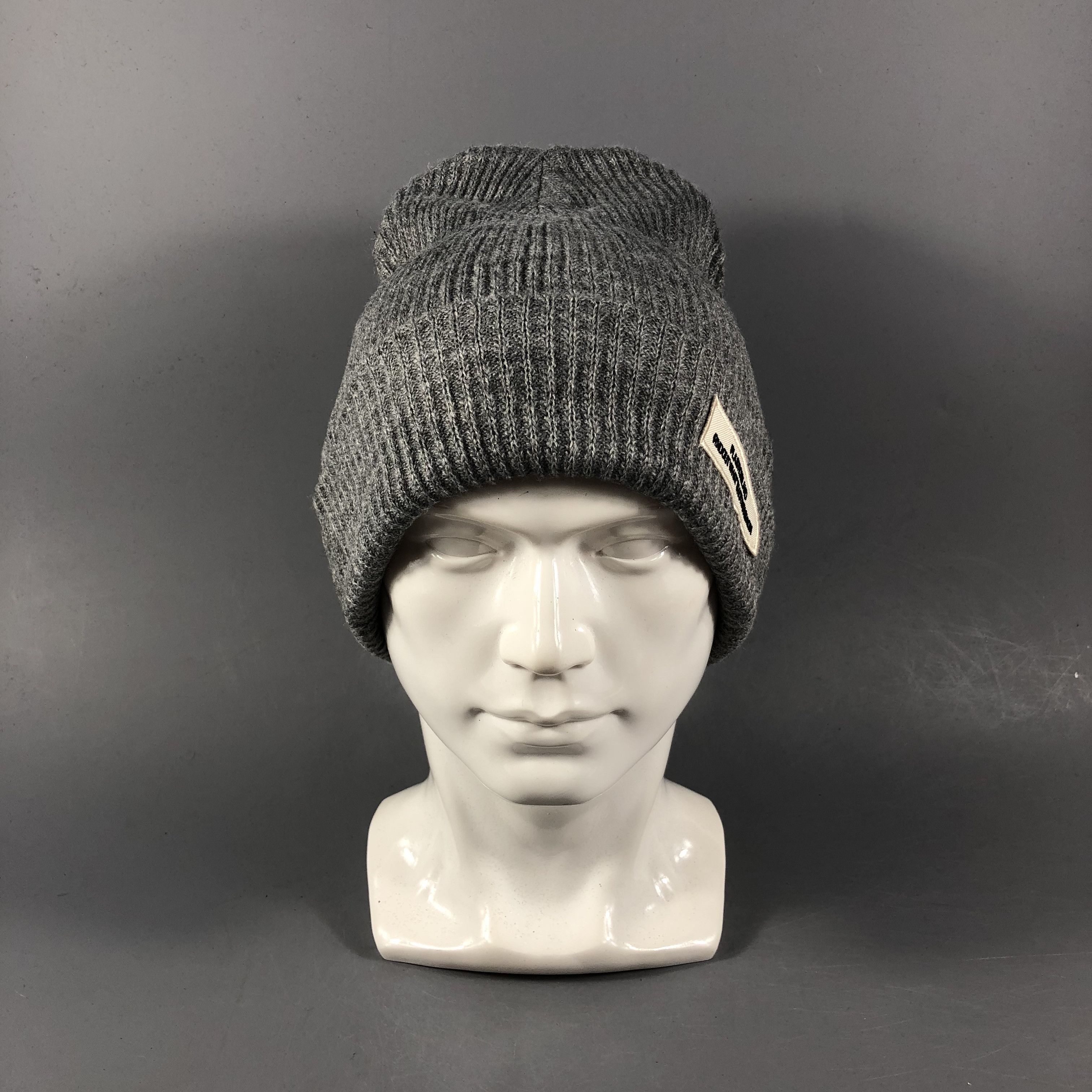 Vintage Plastic Island Knit Fisherman Beanie Snowcap Snow Hat B888 Size ONE SIZE - 1 Thumbnail