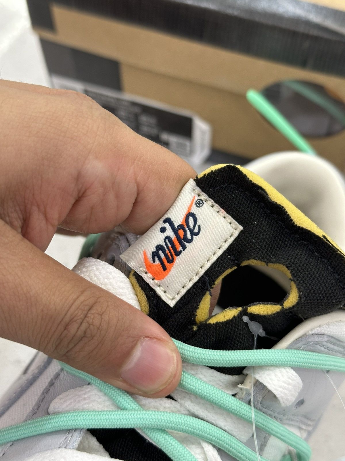 Nike × Off-White Off-White x Nike Dunk Low Lot 04 of 50 Size 12 Size US 12 / EU 45 - 8 Thumbnail