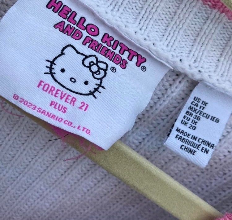 Forever 21 Forever 21 x Sanrio Hello Kitty cardigan in size XL Size XL / US 12-14 / IT 48-50 - 5 Thumbnail