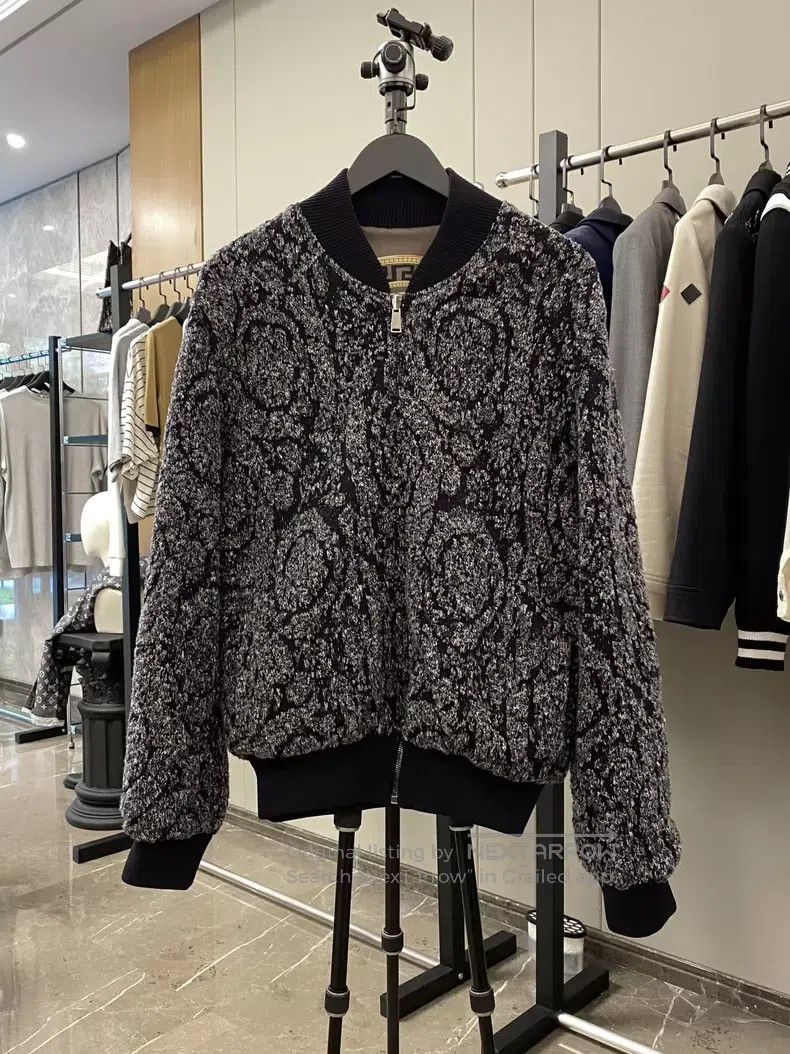 Versace Versace Baroque reversible coat Size US M / EU 48-50 / 2 - 1 Thumbnail