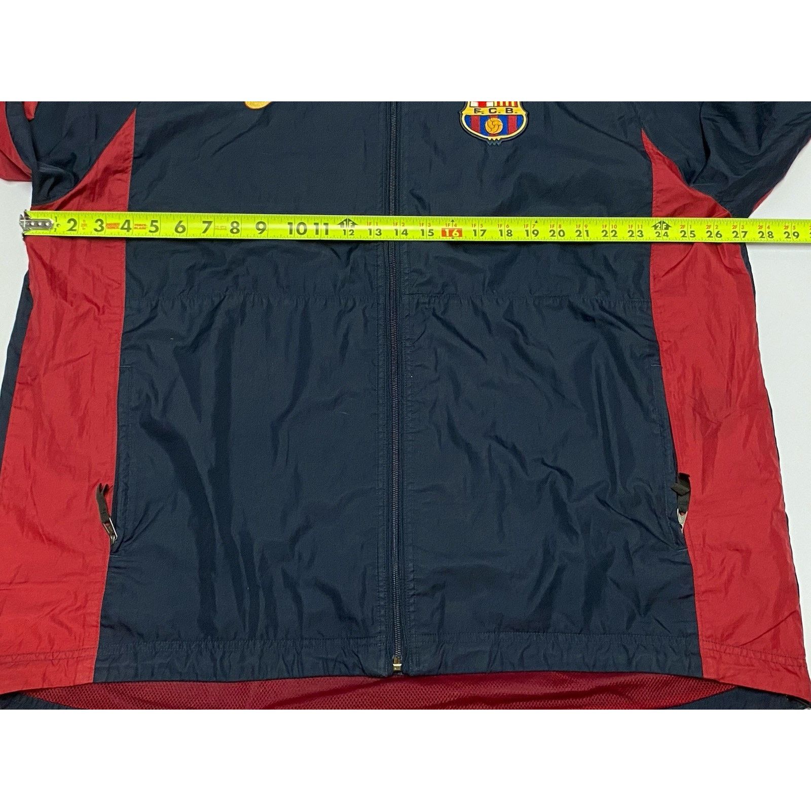Nike Vtg Barcelona Training Top Jacket Raincoat 1990's Nike Sz XL Size US XL / EU 56 / 4 - 5 Thumbnail