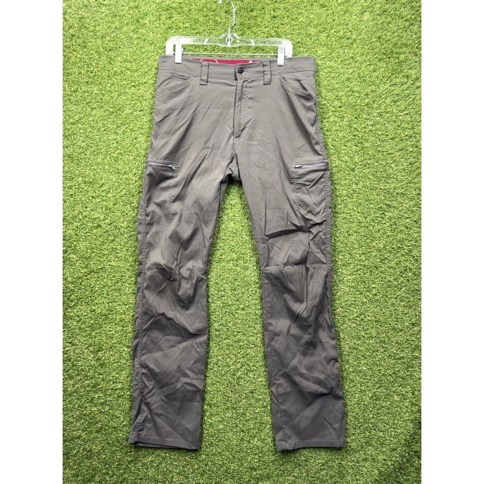 Wrangler Wrangler ATG Outdoors Pants Mens 33x32 Grey Stretch Canvas Cargo Pocket 5-Pocket Size US 33 - 2 Thumbnail