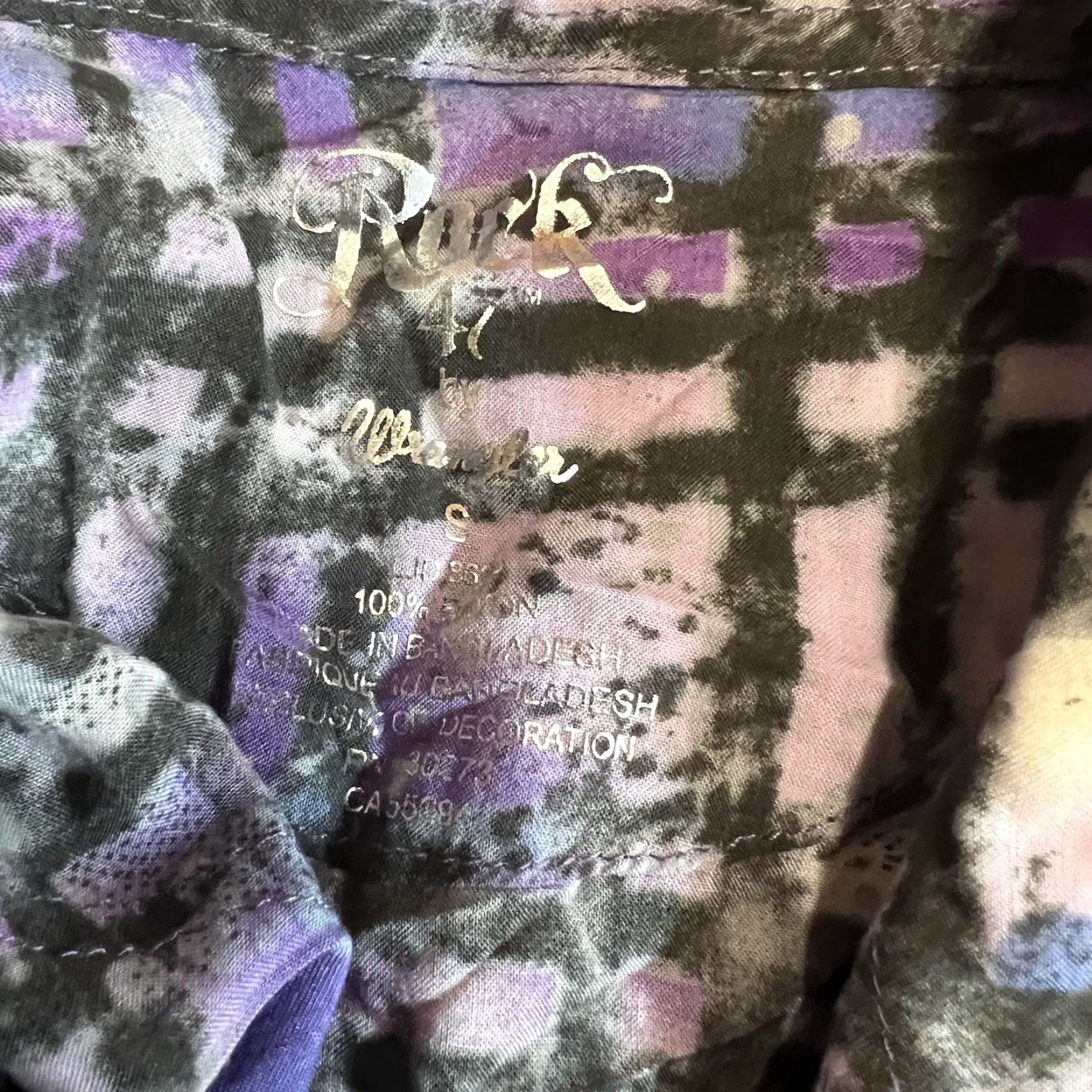 Wrangler Wrangler 47 Button-Up Shirt Dress Womens S Purple Long Sleeve V-Neck Geometric Chambray Rock Theme Button-Front Tunic Dress S Womens Size S / US 4 / IT 40 - 7 Thumbnail