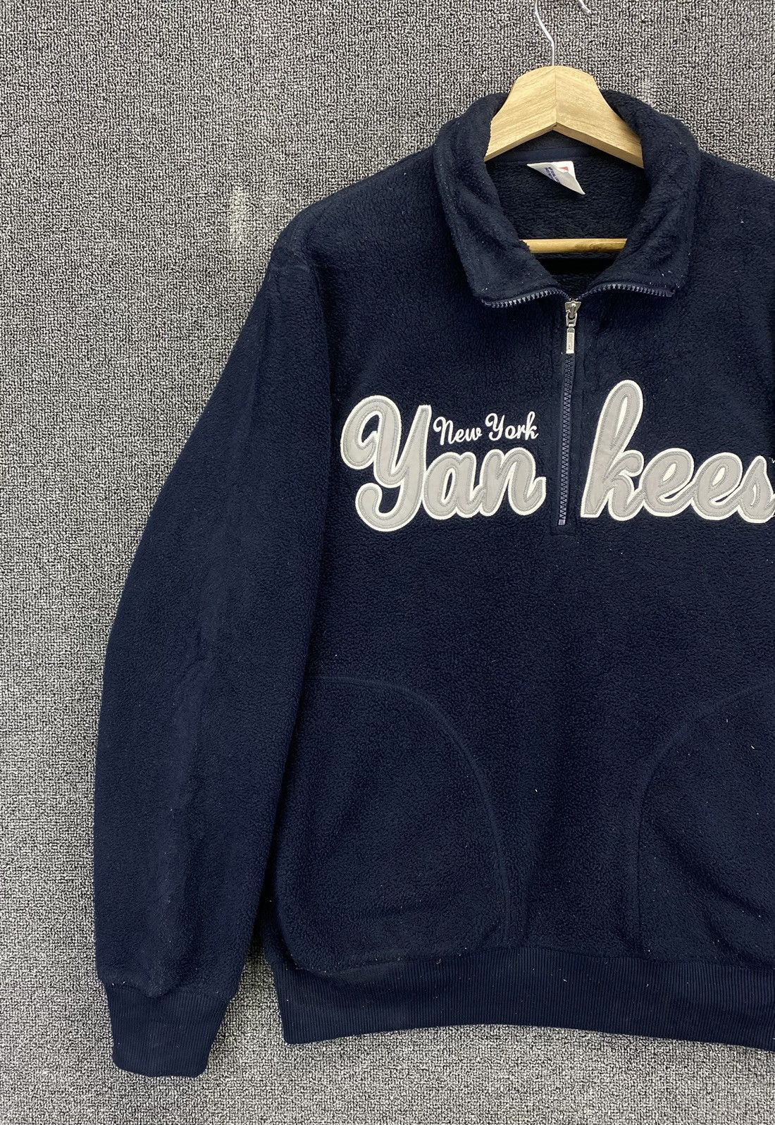 MLB Vintage MLB Yankees New York x Uniqlo Fleece Sweatshirt Size L / US 10 / IT 46 - 3 Thumbnail