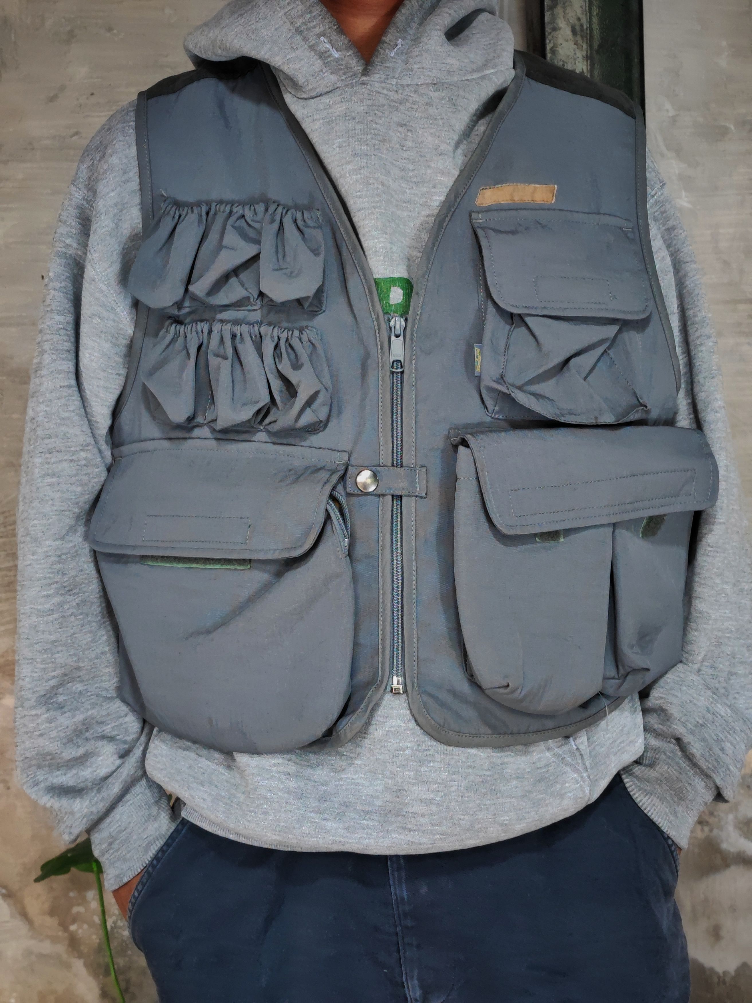 Vintage Nikon multi pocket vests Size US M / EU 48-50 / 2 - 6 Thumbnail