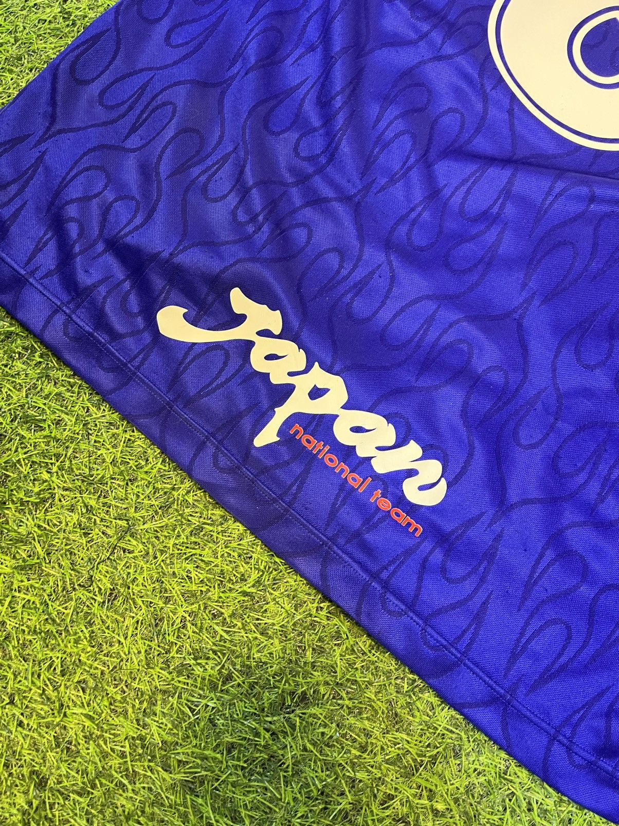 Asics Vintage 1998 Japan Football Association Home Kit NAKATA8 Size US M / EU 48-50 / 2 - 15 Thumbnail