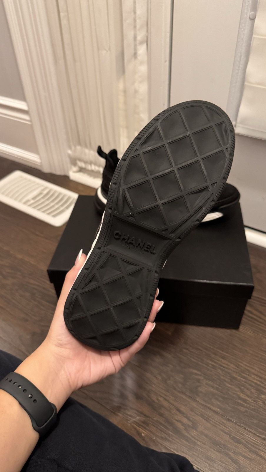 Chanel Chanel Trainer Suede/Leather Size 8 Brand New Size US 8 / IT 38 - 2 Thumbnail