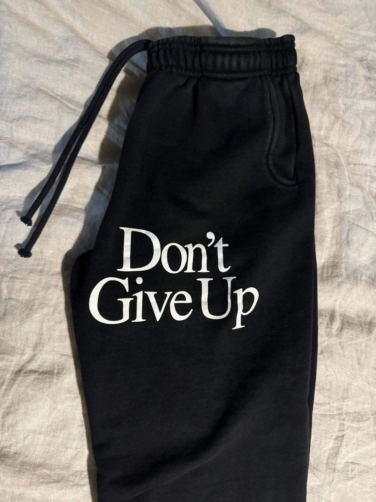 Death Grips × Praying Praying Don't Give Up Sweats Washed Black XL Size 36" / US 14 / IT 50 - 3 Thumbnail