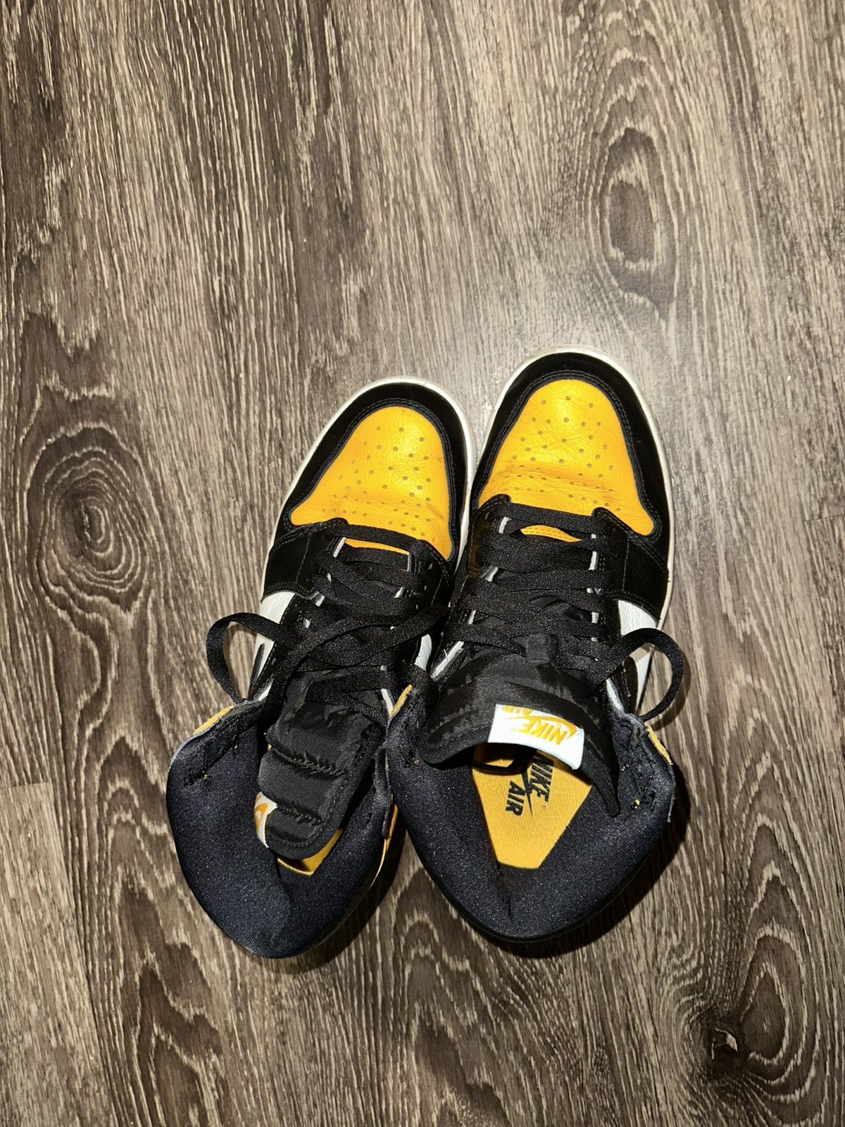 Jordan Brand × Nike Air Jordan 1 OG Taxi Size US 9 / EU 42 - 2 Thumbnail