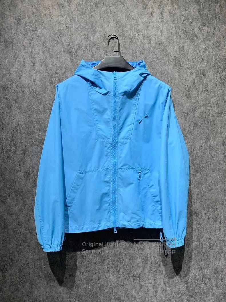 Louis Vuitton Louis Vuitton Reversible Logo Jacket. Size US L / EU 52-54 / 3 - 1 Thumbnail