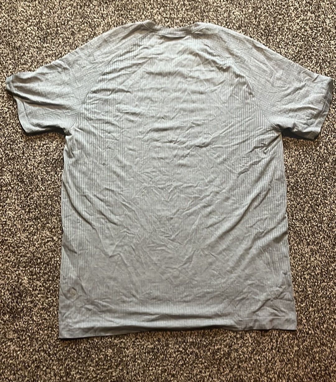 Lululemon Lululemon Metal Tech Vent Short Sleeve Shirt Size US XL / EU 56 / 4 - 1 Thumbnail