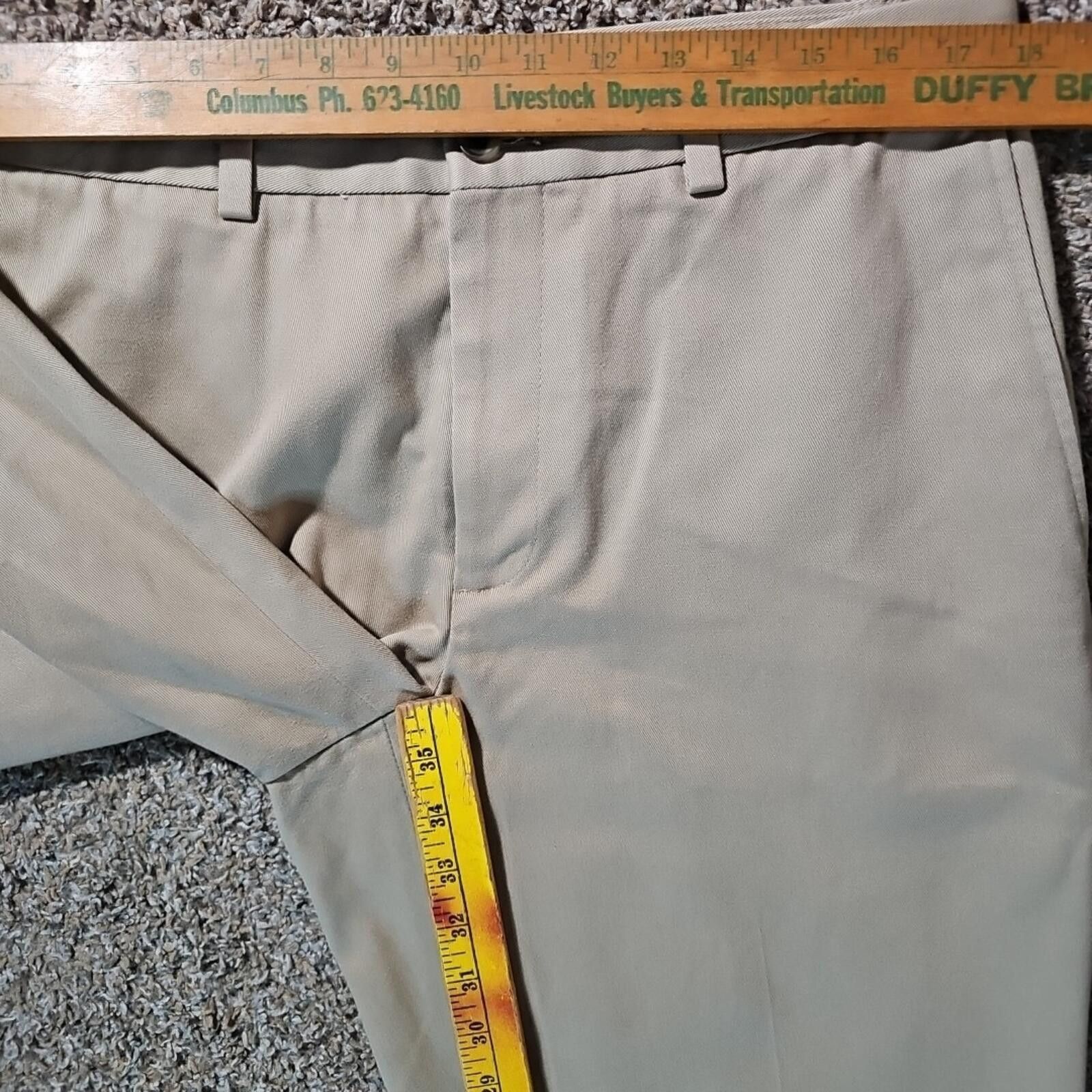 Eddie Bauer Eddie Bauer Wrinkle Free Relaxed Fit 34 Khakis Size US 34 / EU 50 - 5 Thumbnail