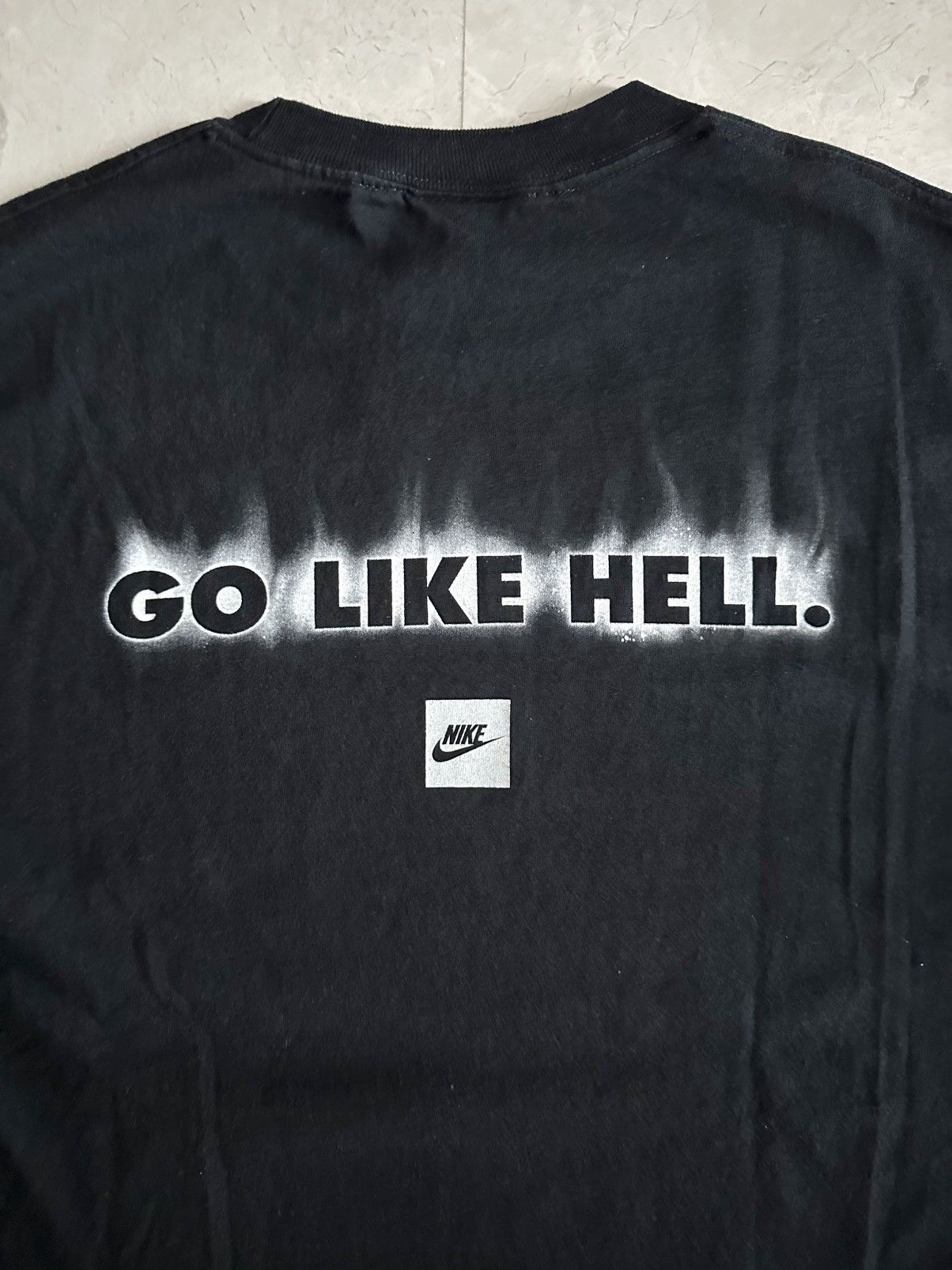 Nike Go Like Hell Flames T-Shirt Size US L / EU 52-54 / 3 - 1 Thumbnail