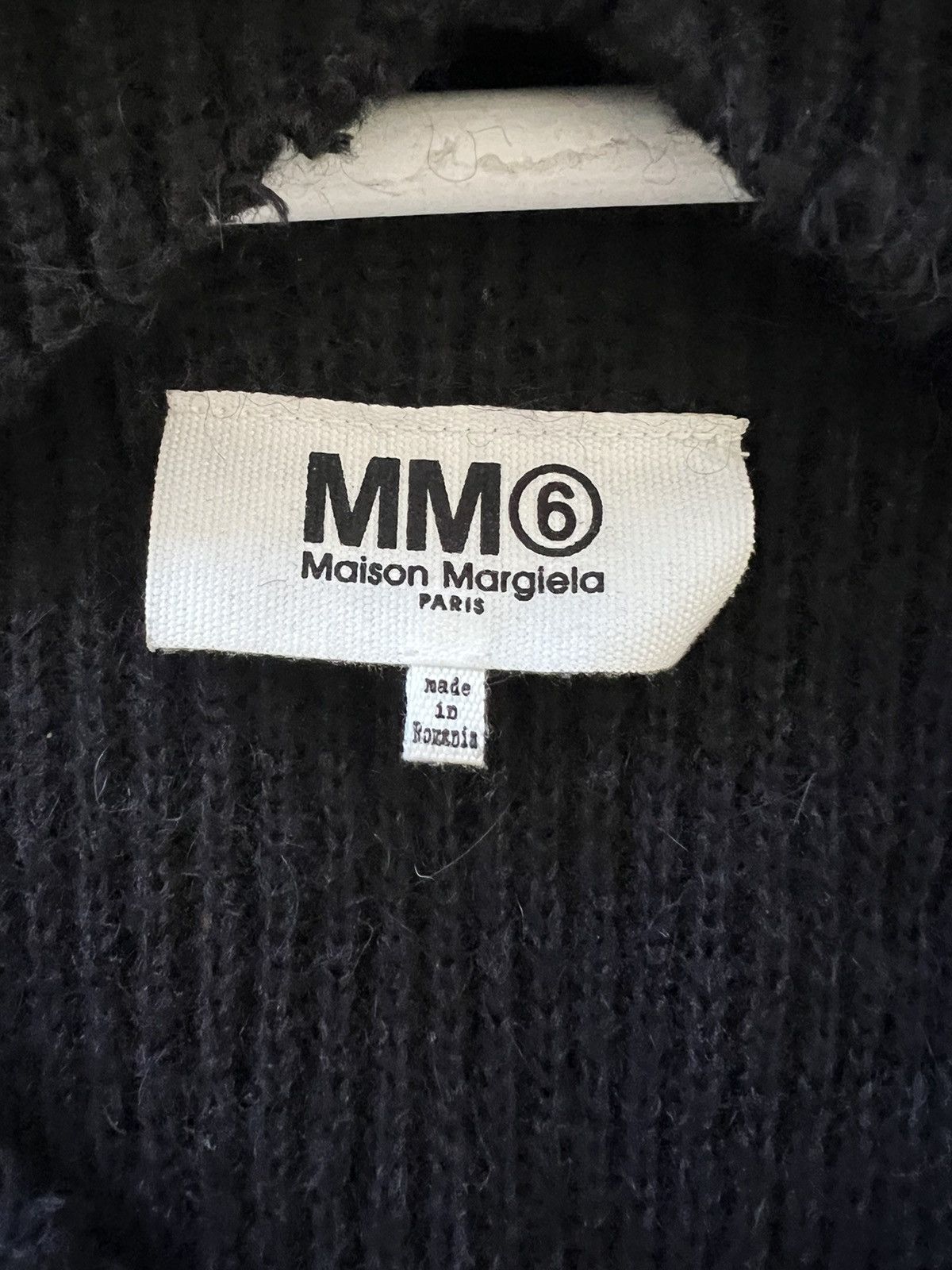 Maison Margiela MM6 Maison Margiela - Black cutout turtleneck Size US M / EU 48-50 / 2 - 4 Thumbnail