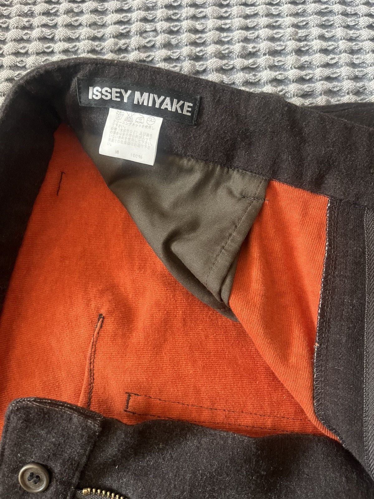 Issey Miyake Issey Miyake Raw Edge 2007 Relaxed Wool Pants Size US 32 / EU 48 - 4 Thumbnail