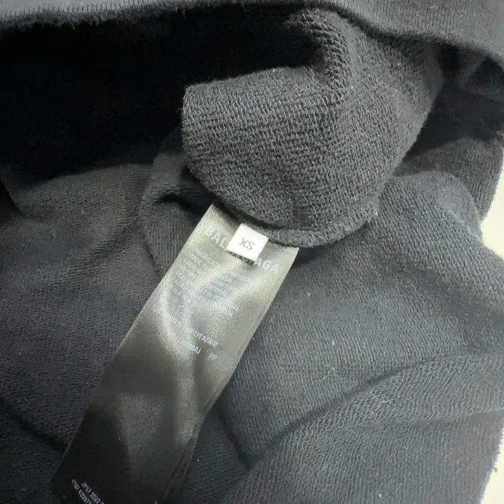 Balenciaga Balenciaga Black Logo Hoodie for Men 0079-2507 Size US XS / EU 42 / 0 - 4 Thumbnail