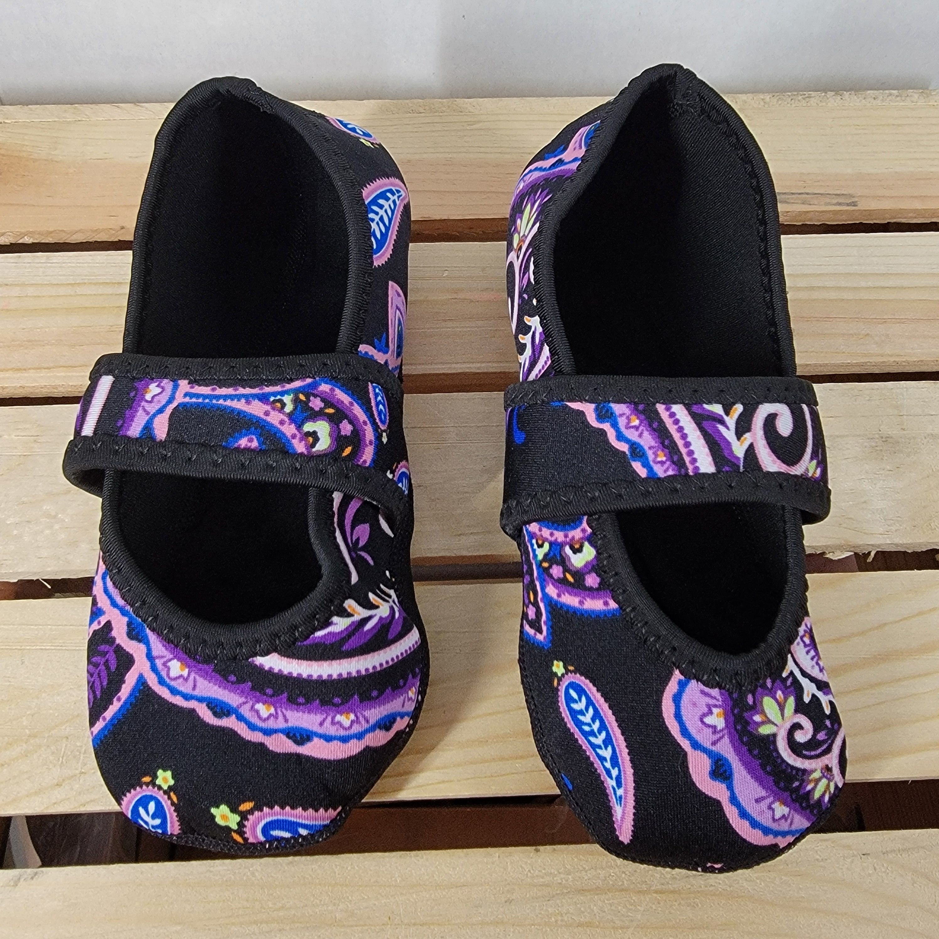 Other Nufoot Mary Jane Stretch Indoor Non Slip Slippers-Medium Size US 6.5 / IT 36.5 - 1 Thumbnail