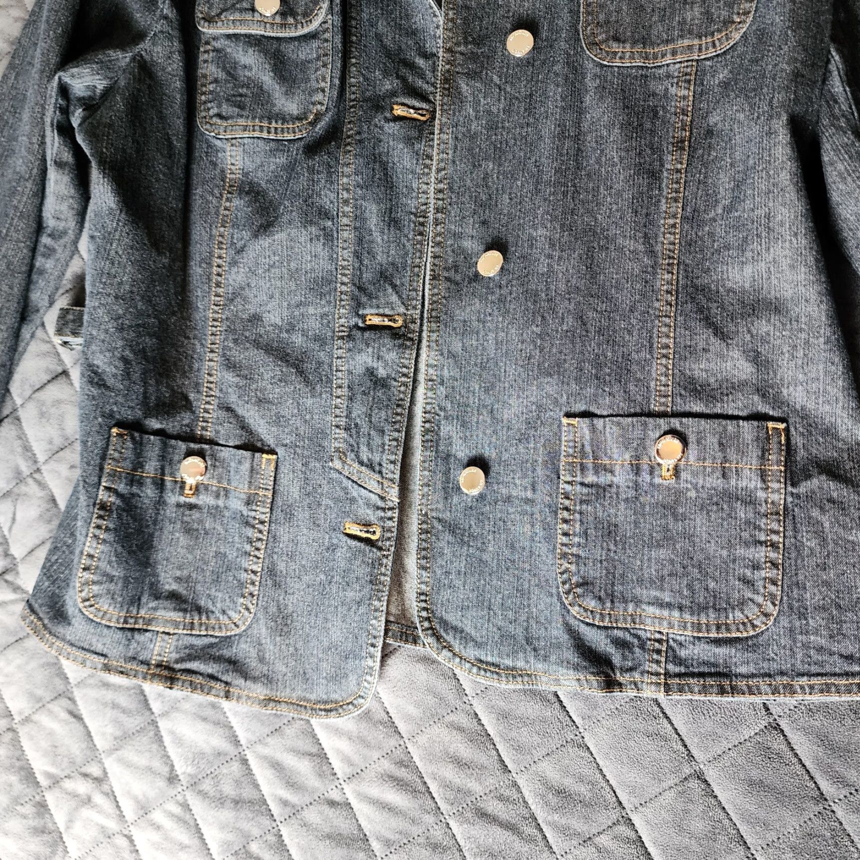 Jones New York Jones New York Women’s Denim Jean Jacket XL Blue Casual Short Button Collared Faux Fur Collar Size XL / US 12-14 / IT 48-50 - 6 Thumbnail