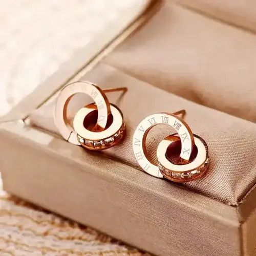 Jewelry Roman Number Carved Earring Size ONE SIZE - 4 Thumbnail