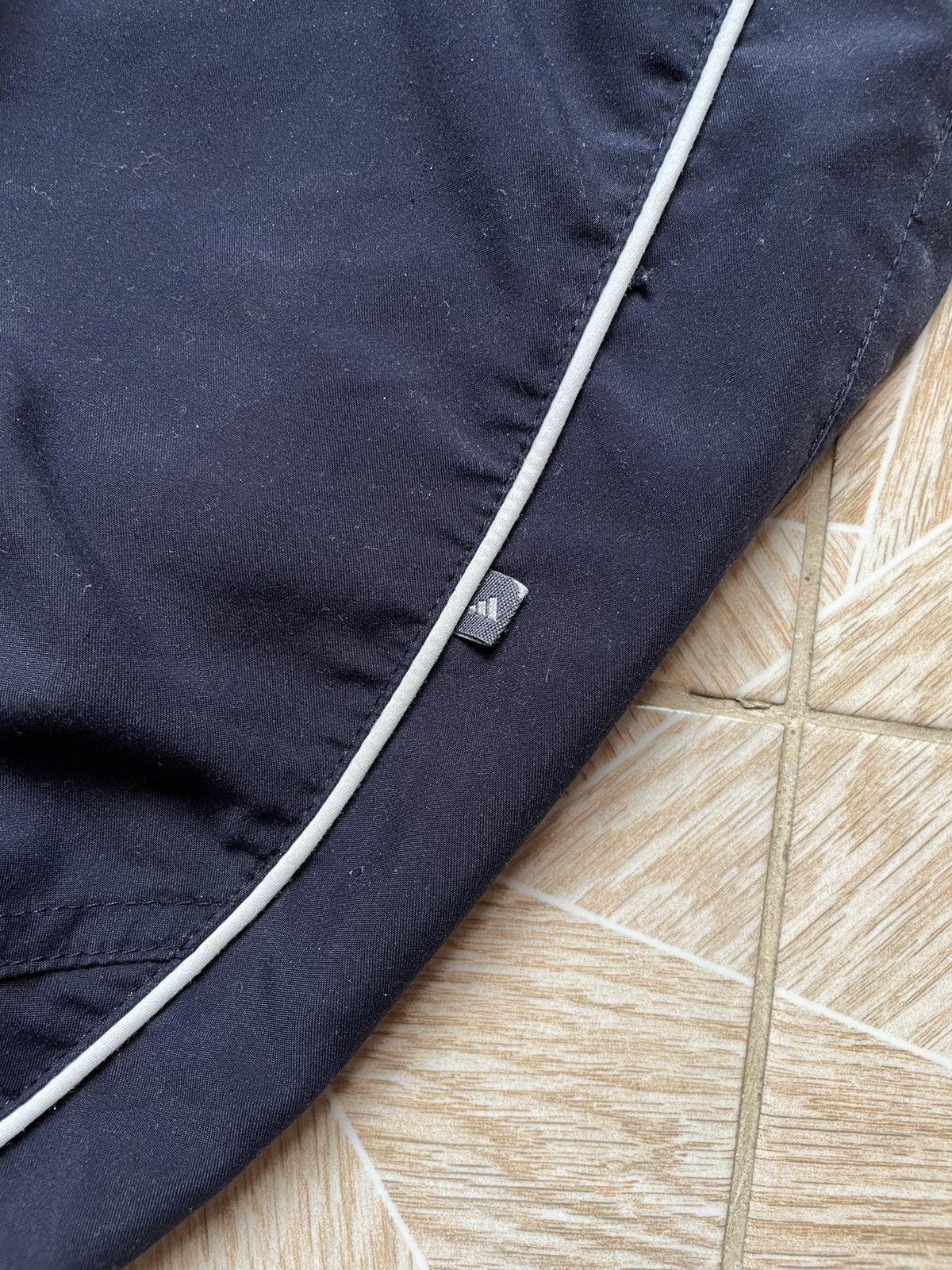 Adidas × Vintage Japanese Y2K Vintage Retro Adidas Pants Big Logo 2002 Baggy Size US 34 / EU 50 - 7 Thumbnail