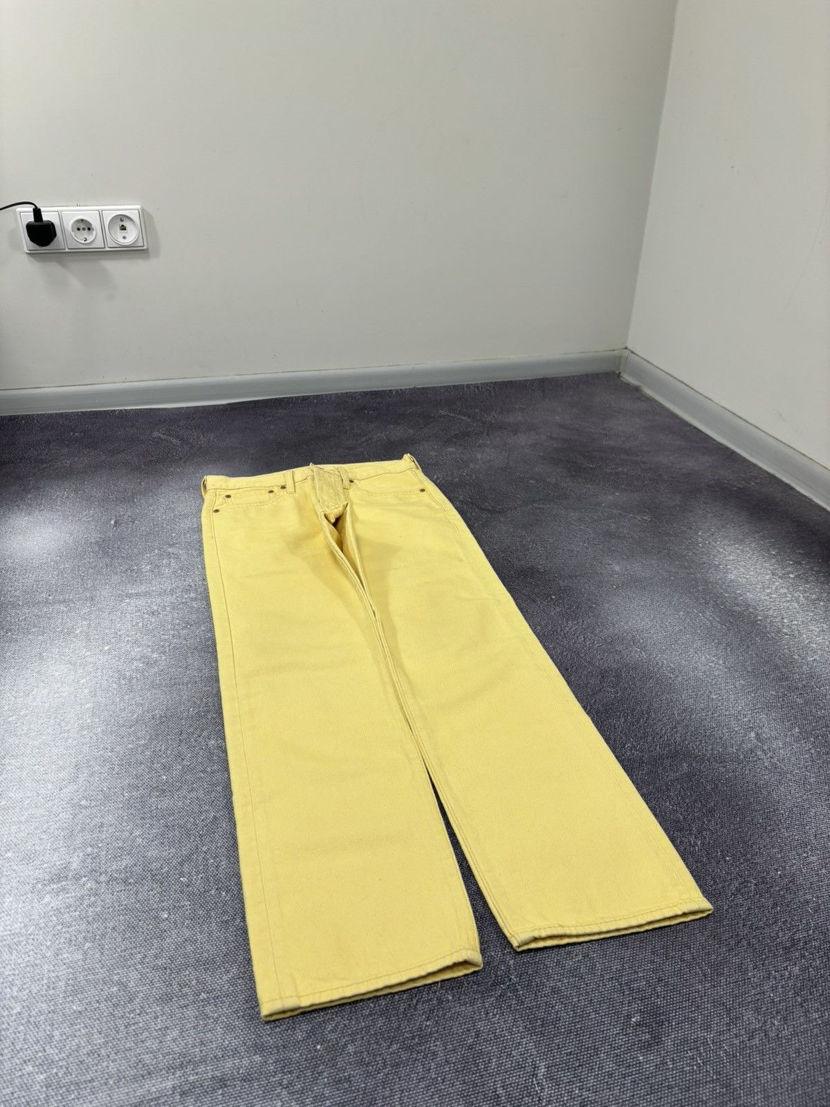 Levi's Levi’s Premium 501 Lemon Tab Slim Fit Yellow Denim Jeans Size US 28 / EU 44 - 11 Thumbnail