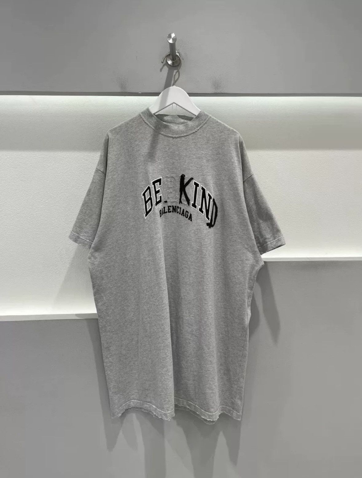 Balenciaga Balenciaga tee Size US M / EU 48-50 / 2 - 1 Thumbnail
