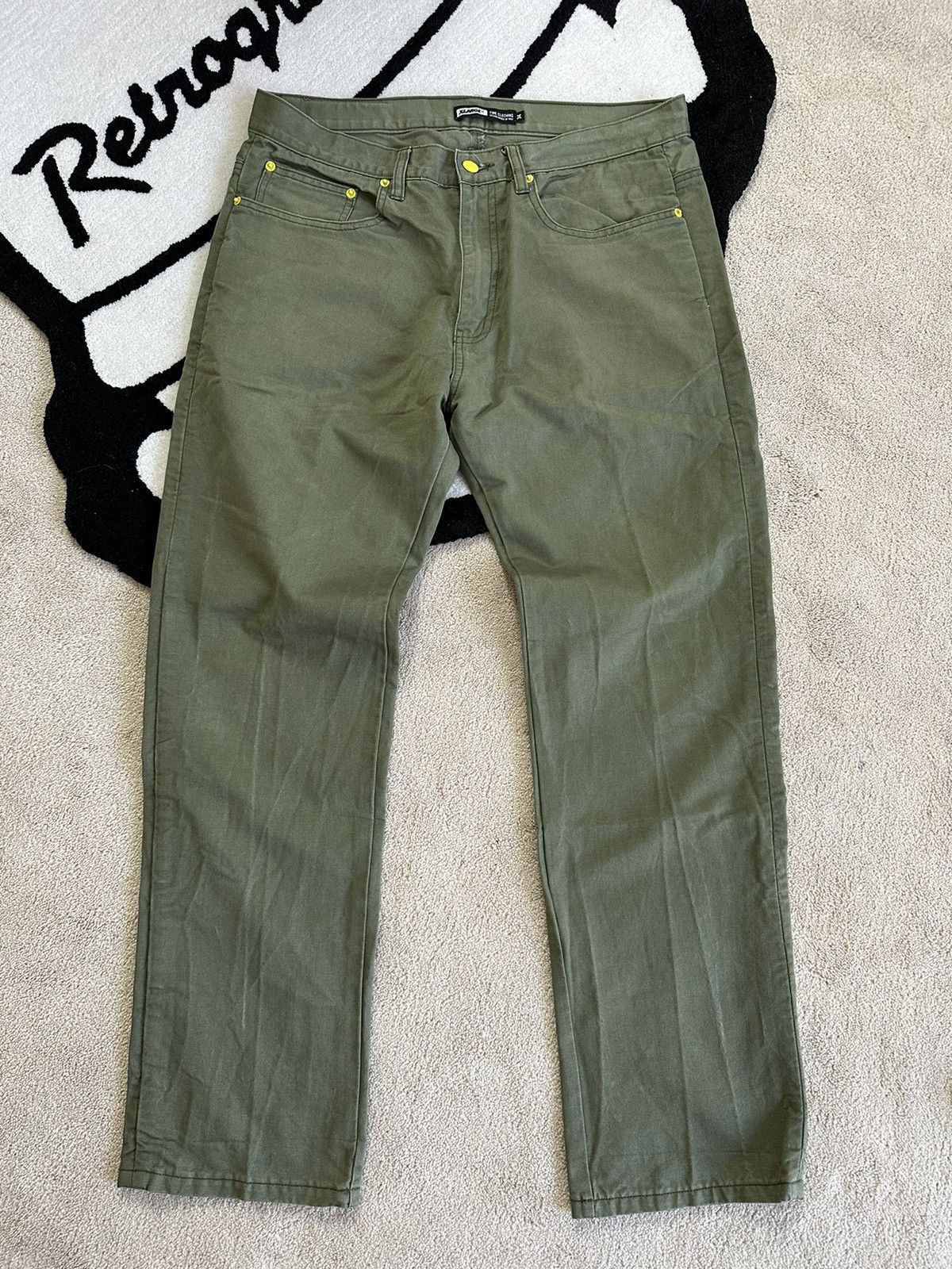 Japanese Brand × X-LARGE X-Large Clothing Brand Pocket Logo Olive Green Very Rare Size US 34 / EU 50 - 3 Thumbnail
