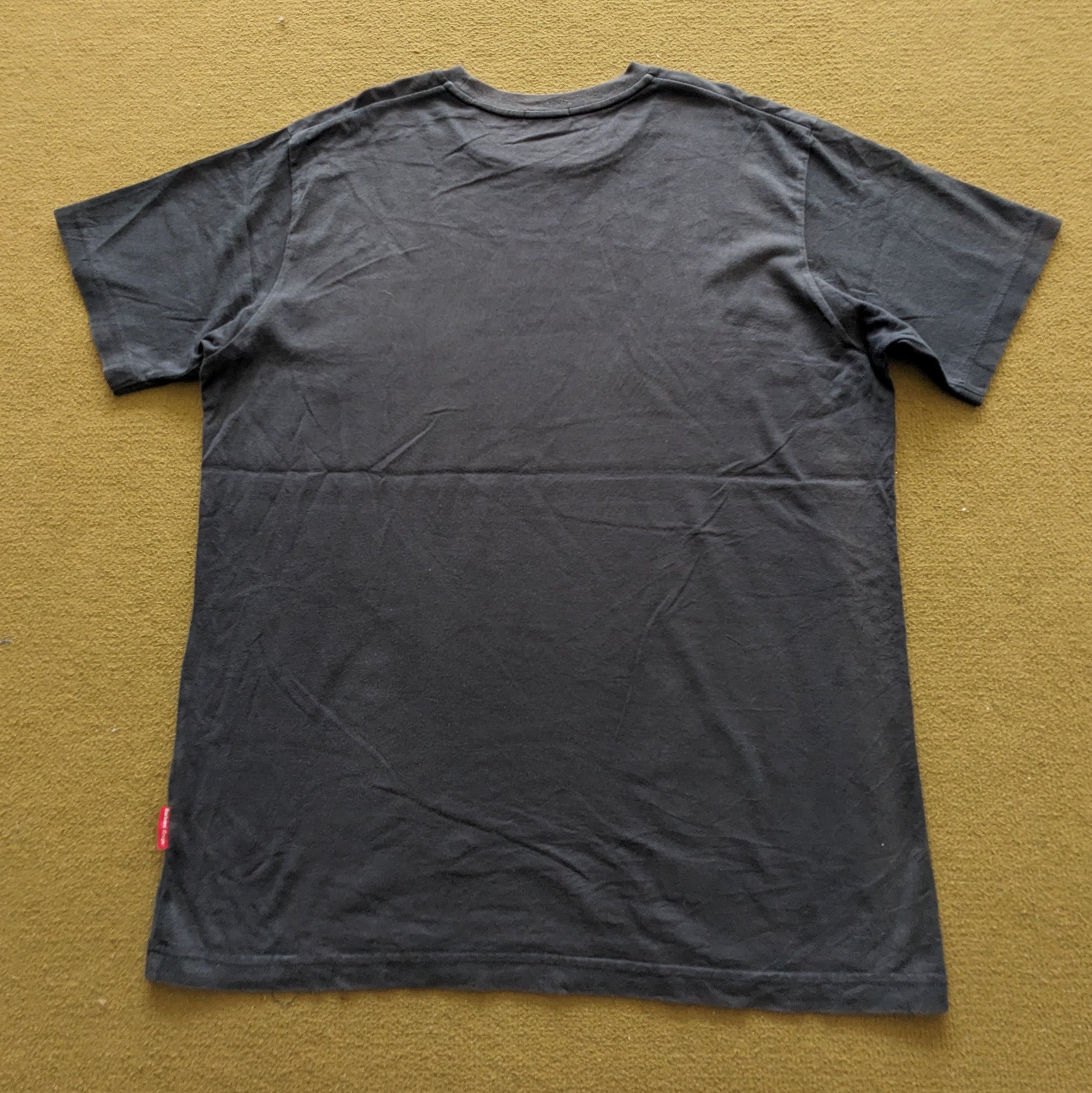 Vintage Vintage 90's Barbara Kruger American Art T-shirt Size US XXL / EU 58 / 5 - 3 Thumbnail