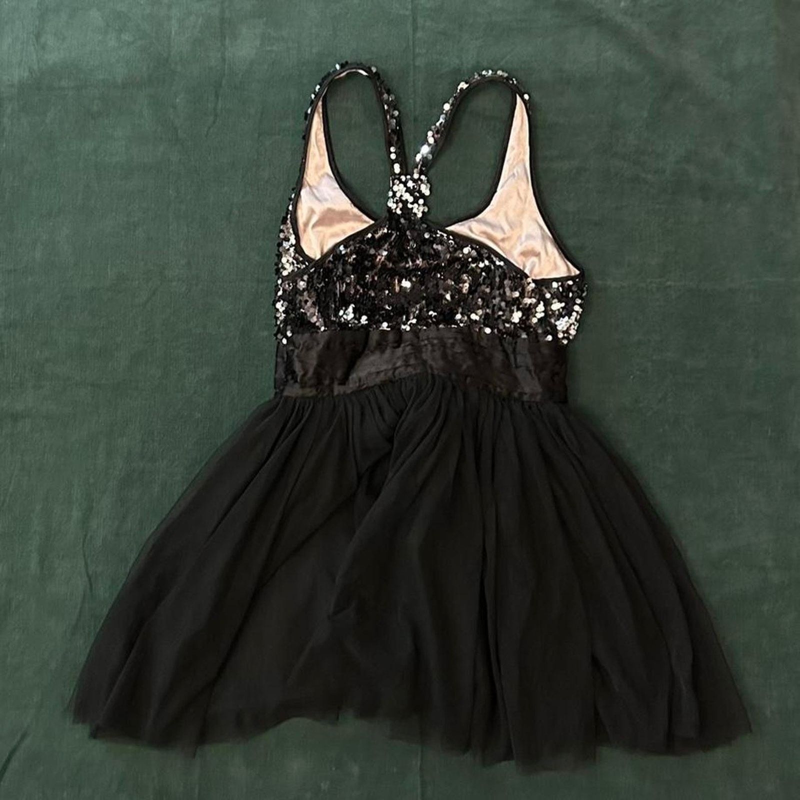 Forever 21 Y2k forever 21 sequin dress Size M / US 6-8 / IT 42-44 - 4 Thumbnail