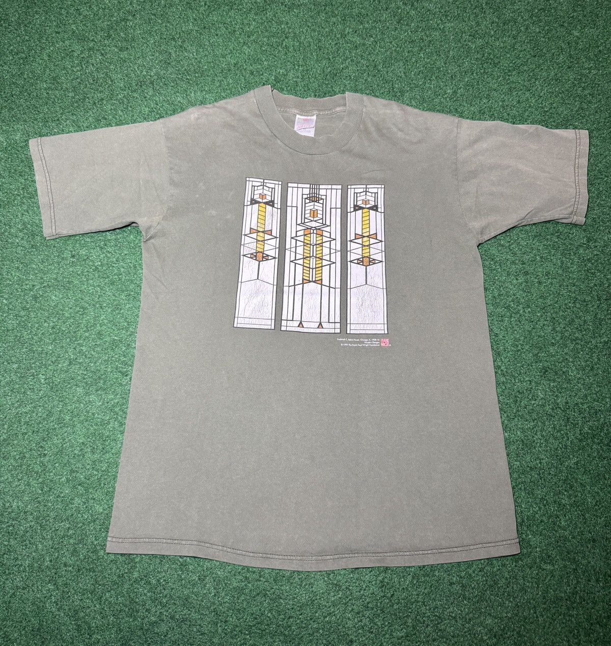 Vintage Vtg 90s Frank Lloyd Wright RARE Window Designs Art T Shirt Size US L / EU 52-54 / 3 - 1 Thumbnail