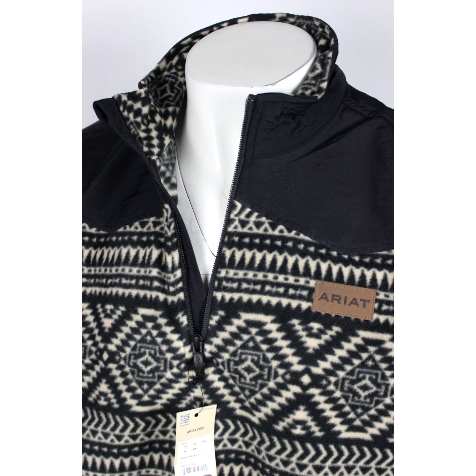Ariat Ariat Men's Basis Fleece Sweater 1/4 Zip Pullover L Black Southwest Sweatshirt Geometric Pattern Sweater Size US L / EU 52-54 / 3 - 4 Thumbnail