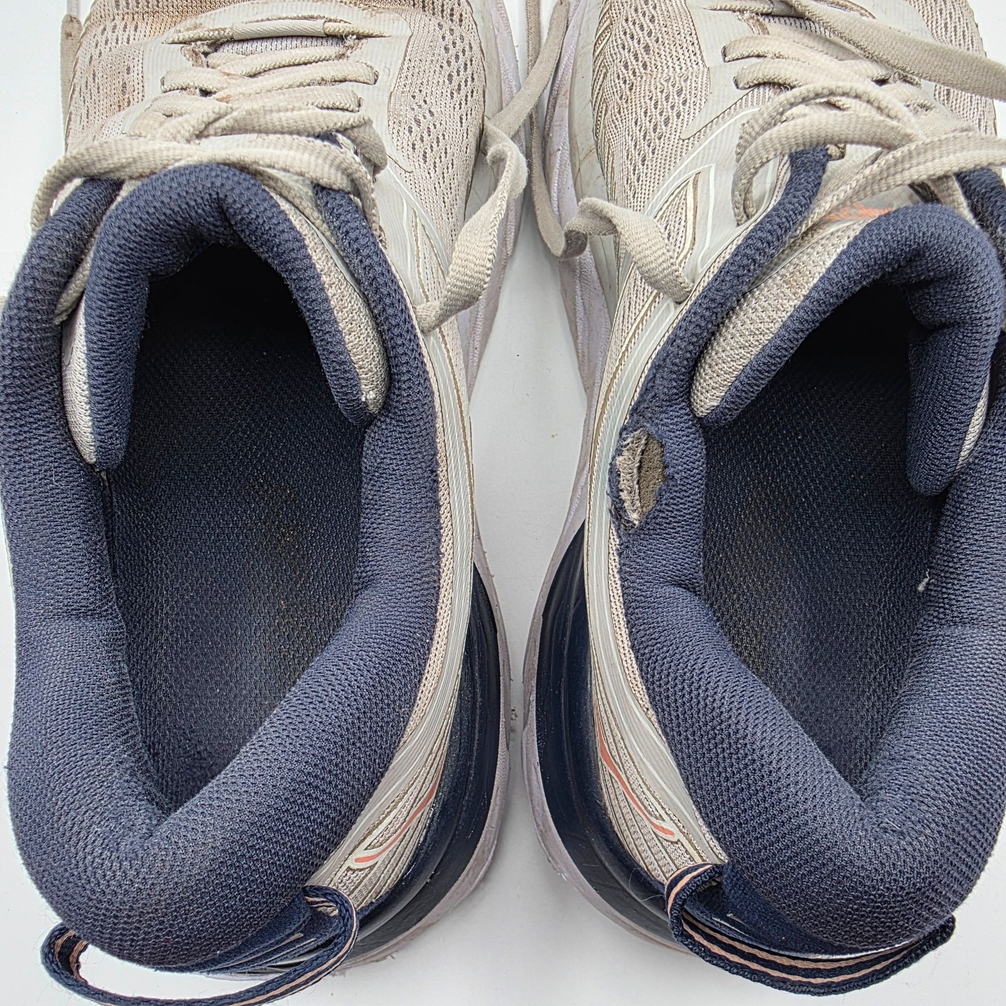 Hoka Hoka One One Bondi 7 Womens Size 9 Lunar Rock Athletic Shoes Size US 9 / IT 39 - 6 Thumbnail
