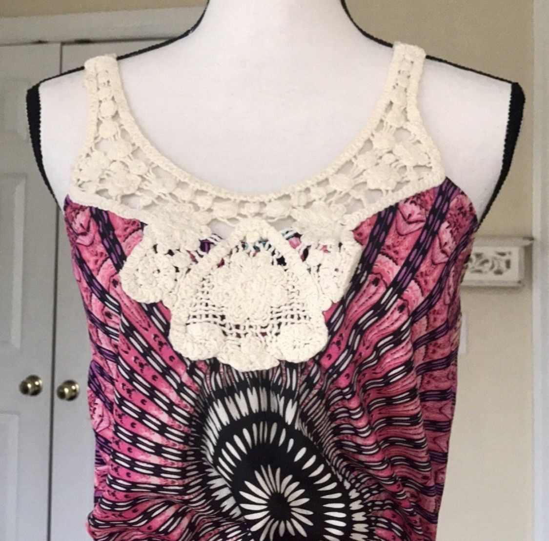 Other VINTAGE CROCHET EMBROIDERED RACERBACK TANK TOP Size M / US 6-8 / IT 42-44 - 2 Thumbnail