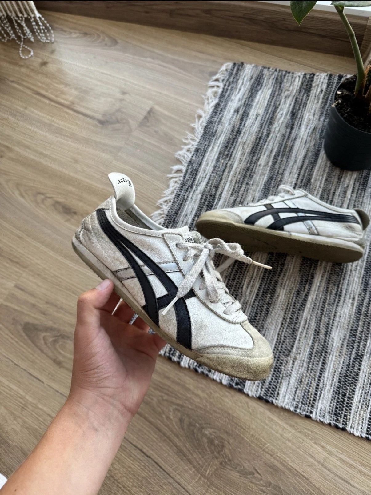 Asics Asics Onitsuka Tiger Vintage Leather White sneaker shoes Size US 7 / IT 37 - 4 Thumbnail