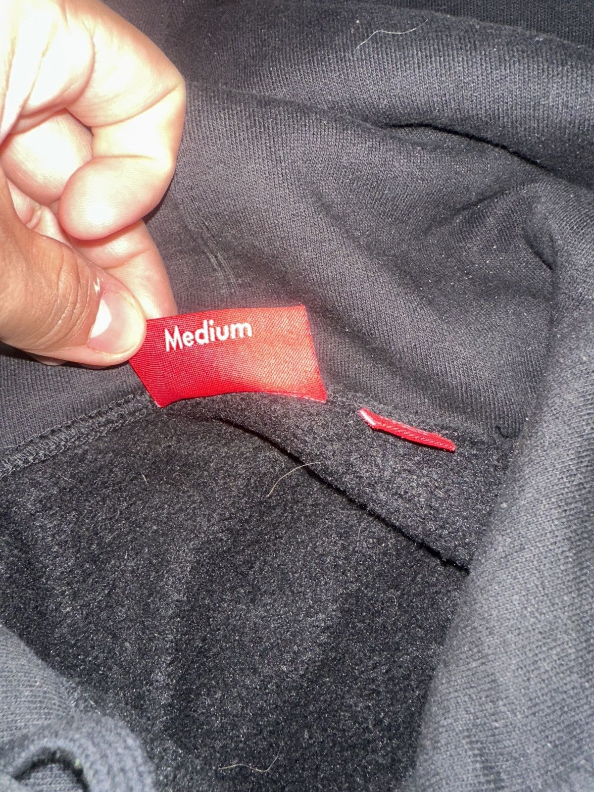 Supreme Black supreme hoodie Size US M / EU 48-50 / 2 - 4 Thumbnail