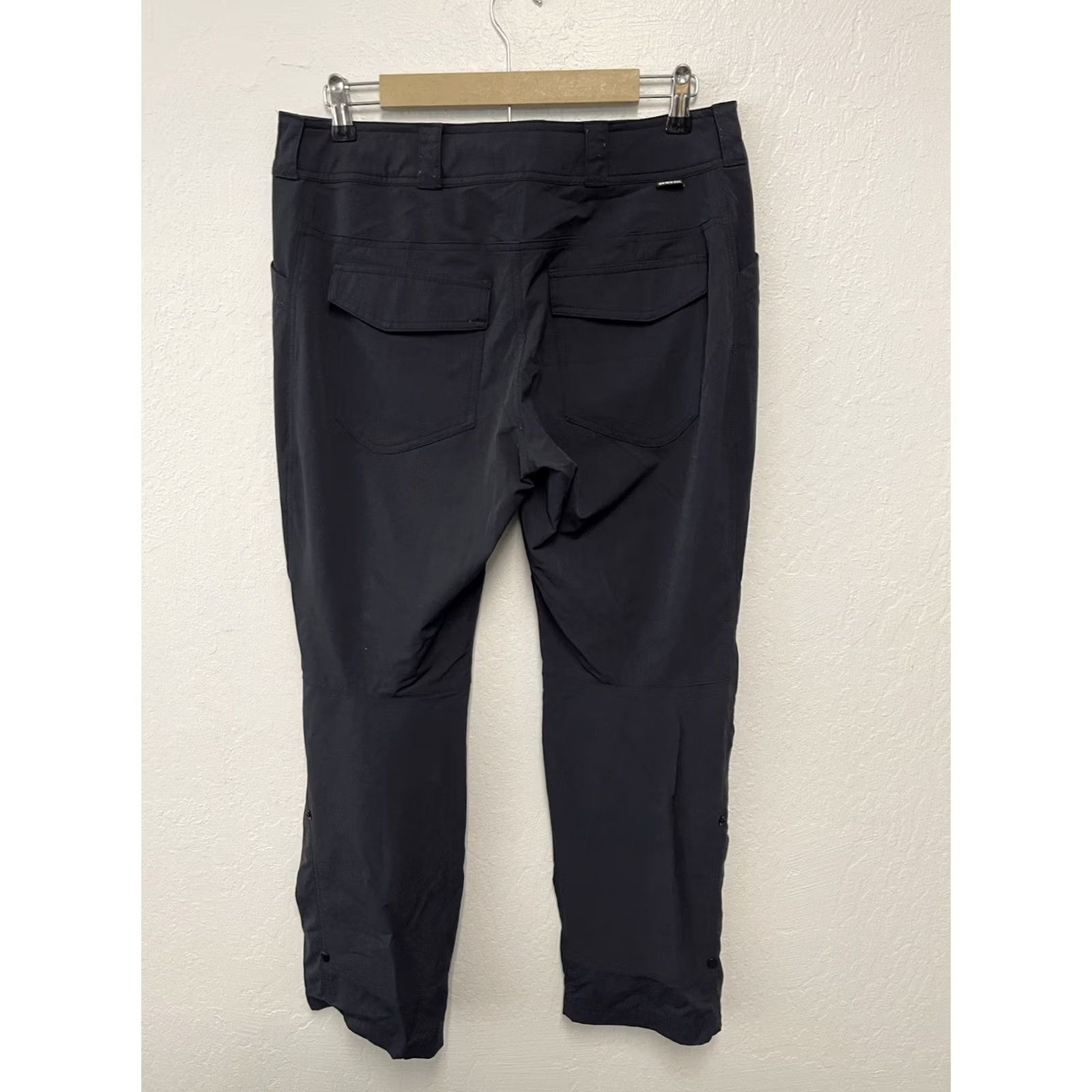 Vintage REI Co-Op Hybrid Pants Black Hiking Womens 12 Petite Pants Black Women 12P Petite Nature Logo Sports Size 34" / US 12 / IT 48 - 3 Thumbnail