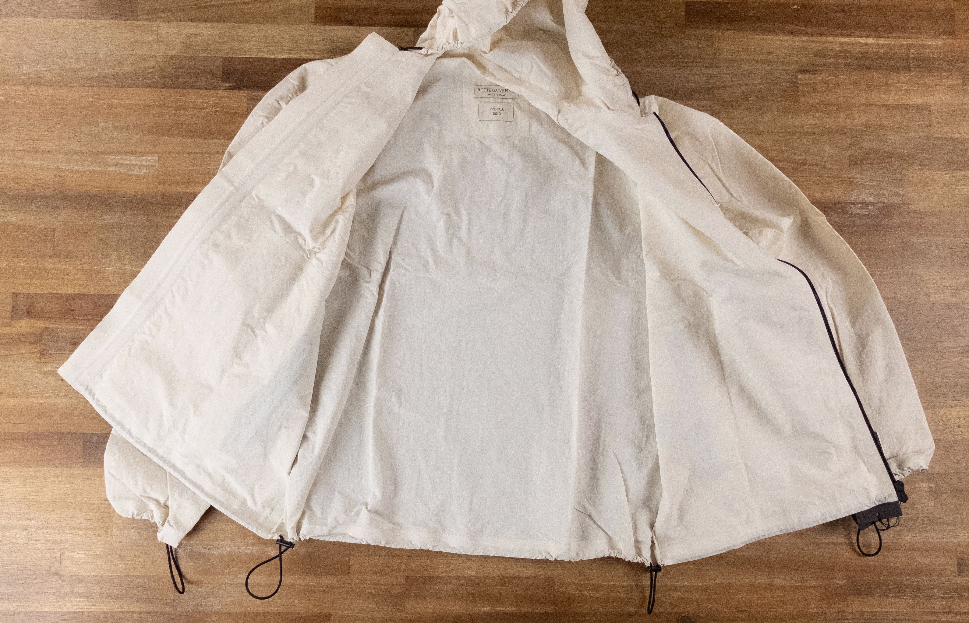Bottega Veneta BOTTEGA VENETA cream tech nylon hooded jacket 50 Medium q Size US M / EU 48-50 / 2 - 7 Thumbnail