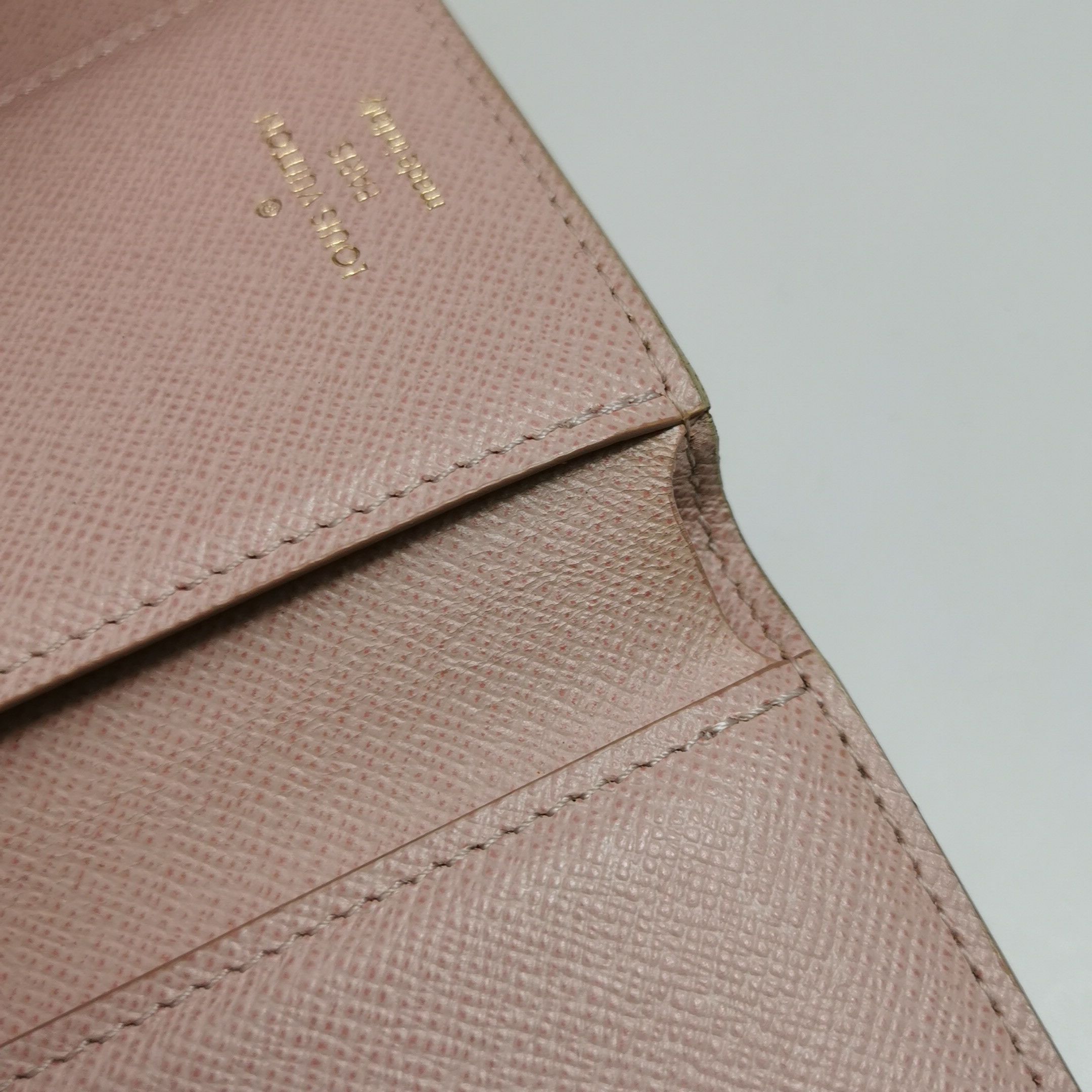 Louis Vuitton Louis Vuitton (LV) Victorine Checkerboard Snap Wallet -y250 Size ONE SIZE - 8 Thumbnail