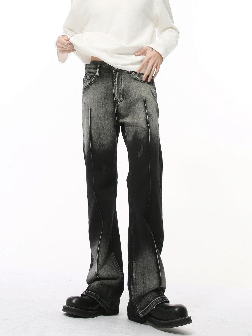 Japanese Brand Retro loose gradient micro flared jeans Size US 32 / EU 48 - 4 Thumbnail