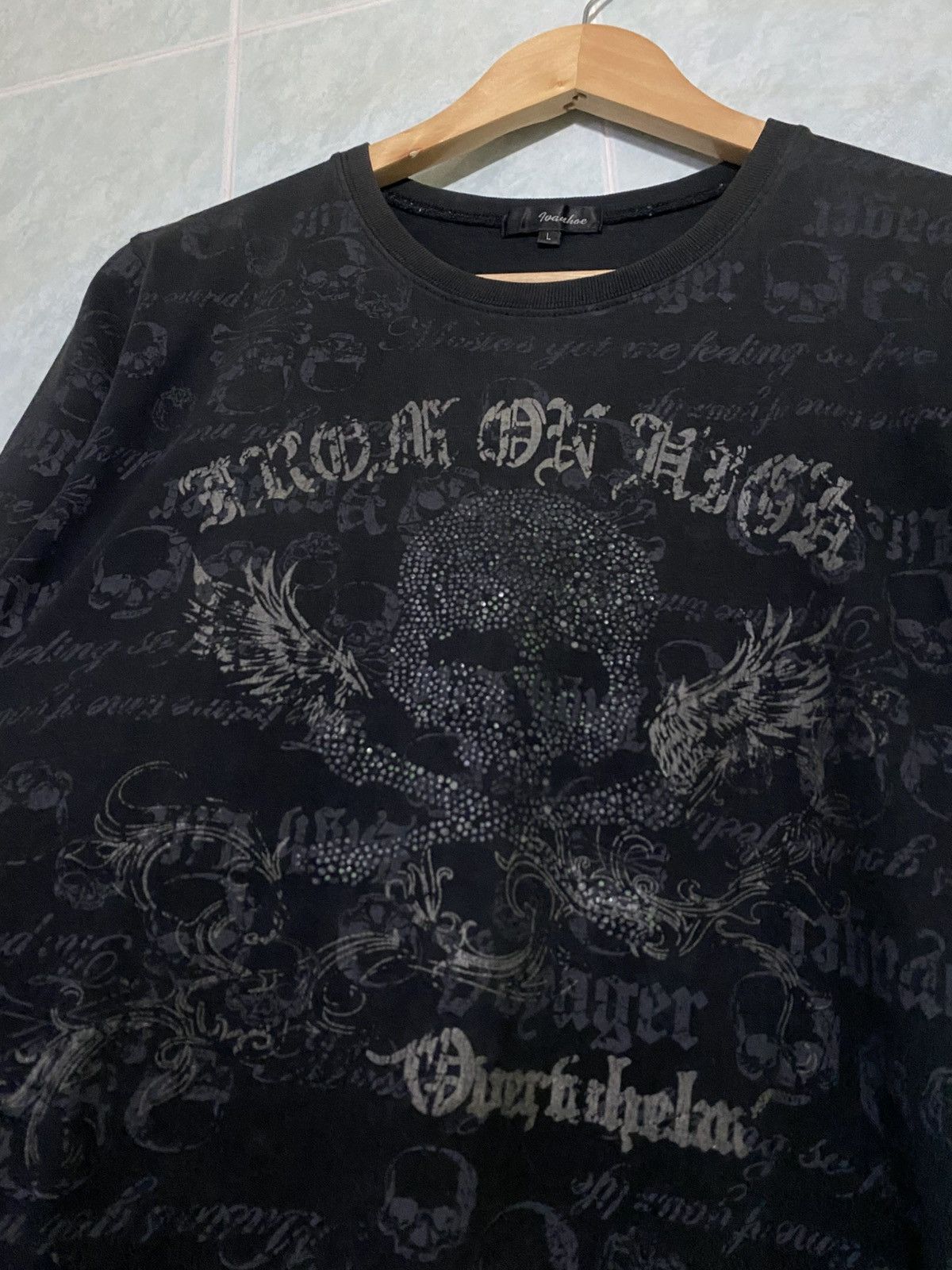 Japanese Brand Japan Ivanhoe High Life Skull Overprint Gothic Style Tshirt Size US L / EU 52-54 / 3 - 2 Thumbnail
