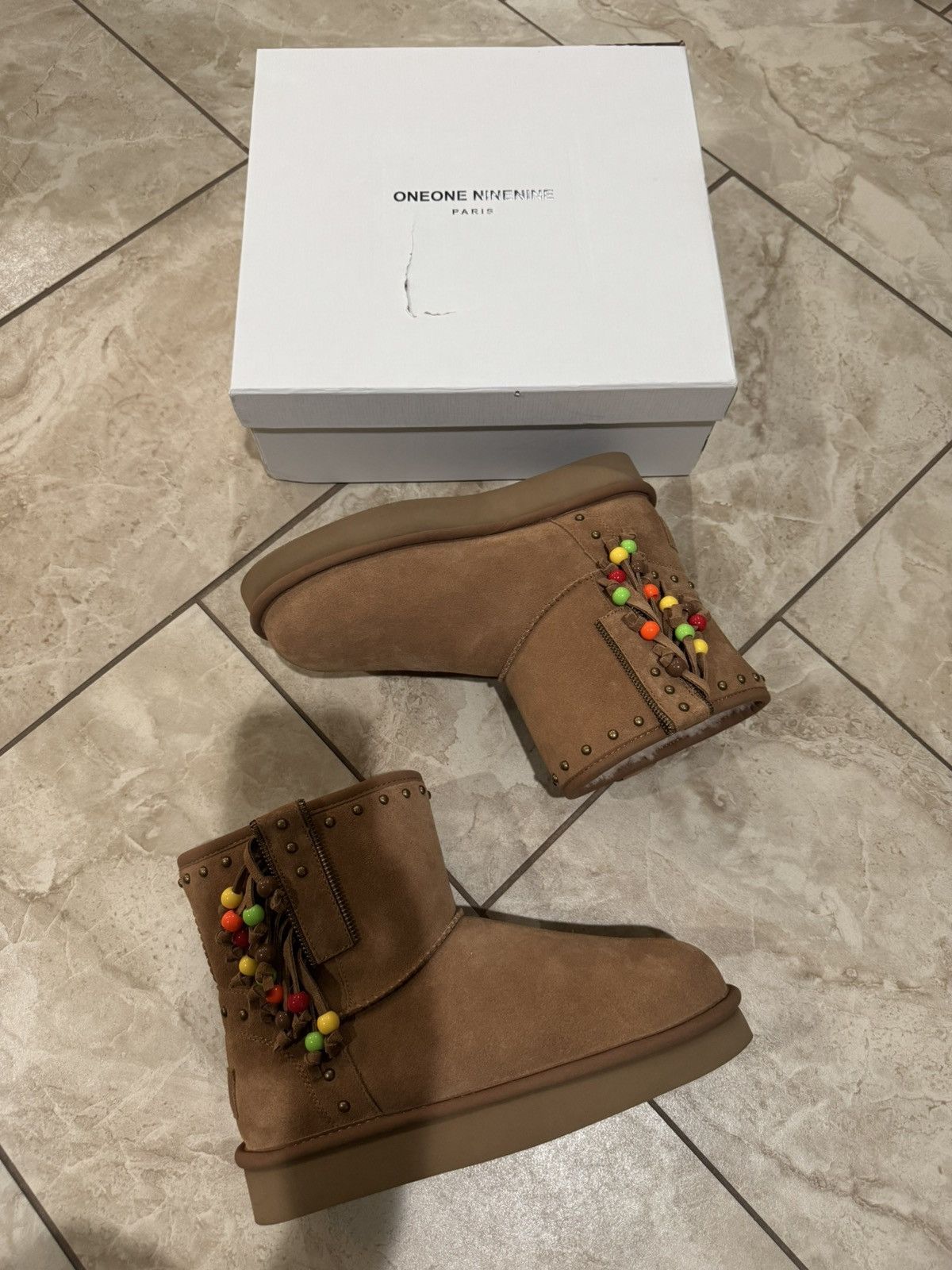 Other Bazo 1199 beaded boot Size US 8 / EU 41 - 1 Thumbnail