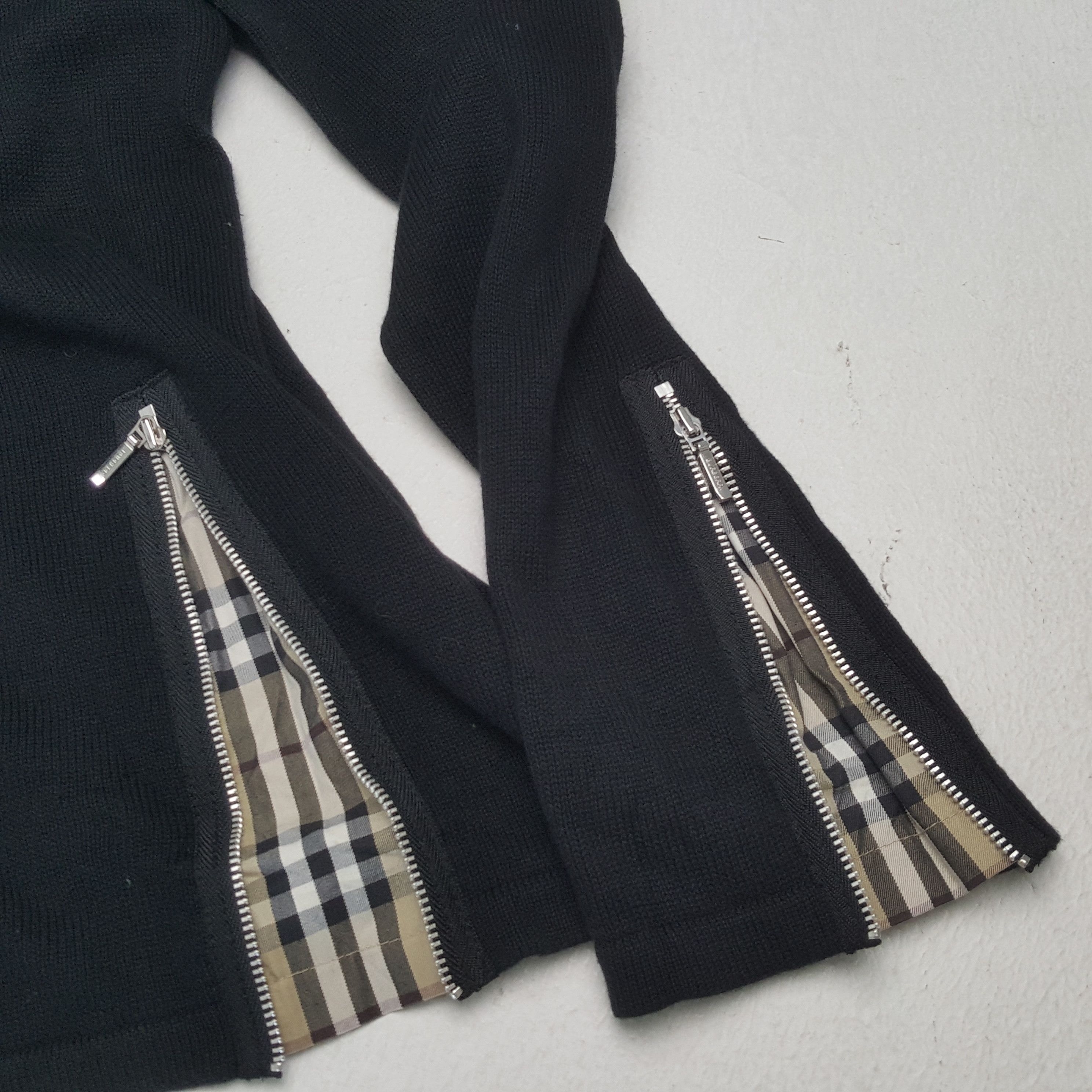 Burberry BURBERRY BLACK LABEL Fashion Brand Custom Art Tshirt Size US M / EU 48-50 / 2 - 9 Thumbnail