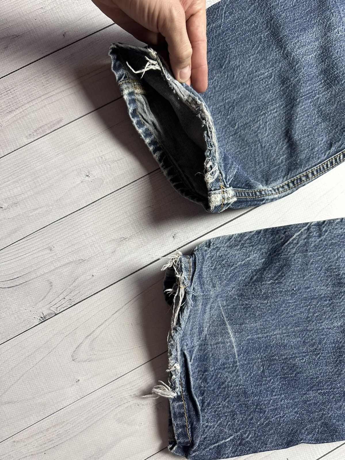 Carhartt × Carhartt Wip × Vintage Vintage Carhartt Wip denim distressed pants size W31 Size US 31 - 5 Thumbnail