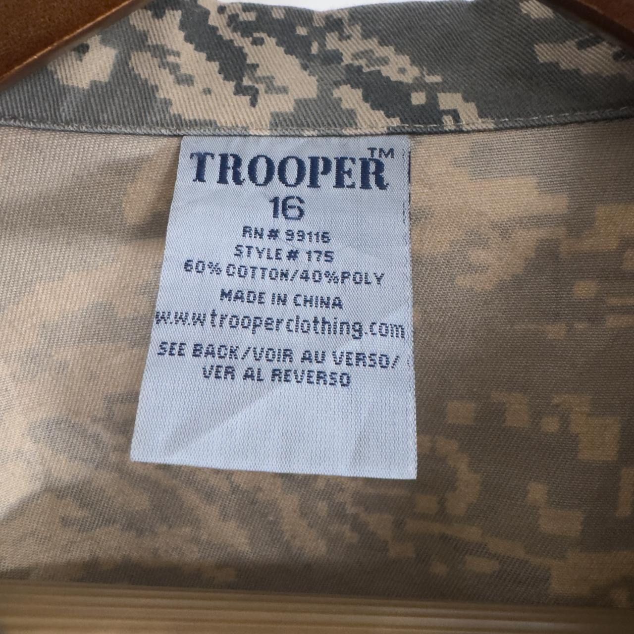 Troop Cropped Military Button Up Shirt Size US M / EU 48-50 / 2 - 5 Thumbnail