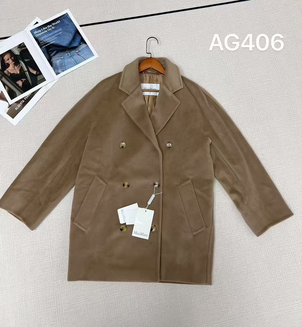 Max Mara Maxmara Double-Breasted Coat with Tags Size M / US 6-8 / IT 42-44 - 1 Thumbnail
