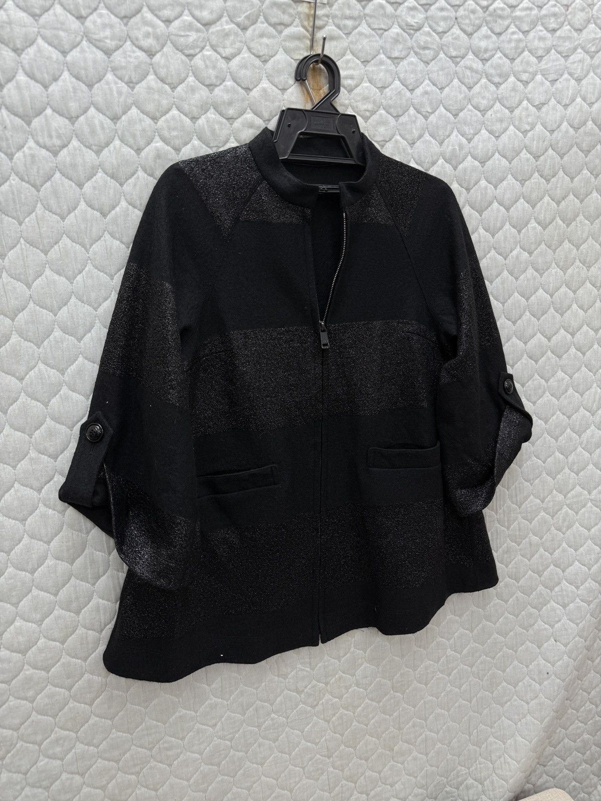 Burberry 🔥🔥🔥STEALS BURBERRY JACKET Size M / US 6-8 / IT 42-44 - 2 Thumbnail