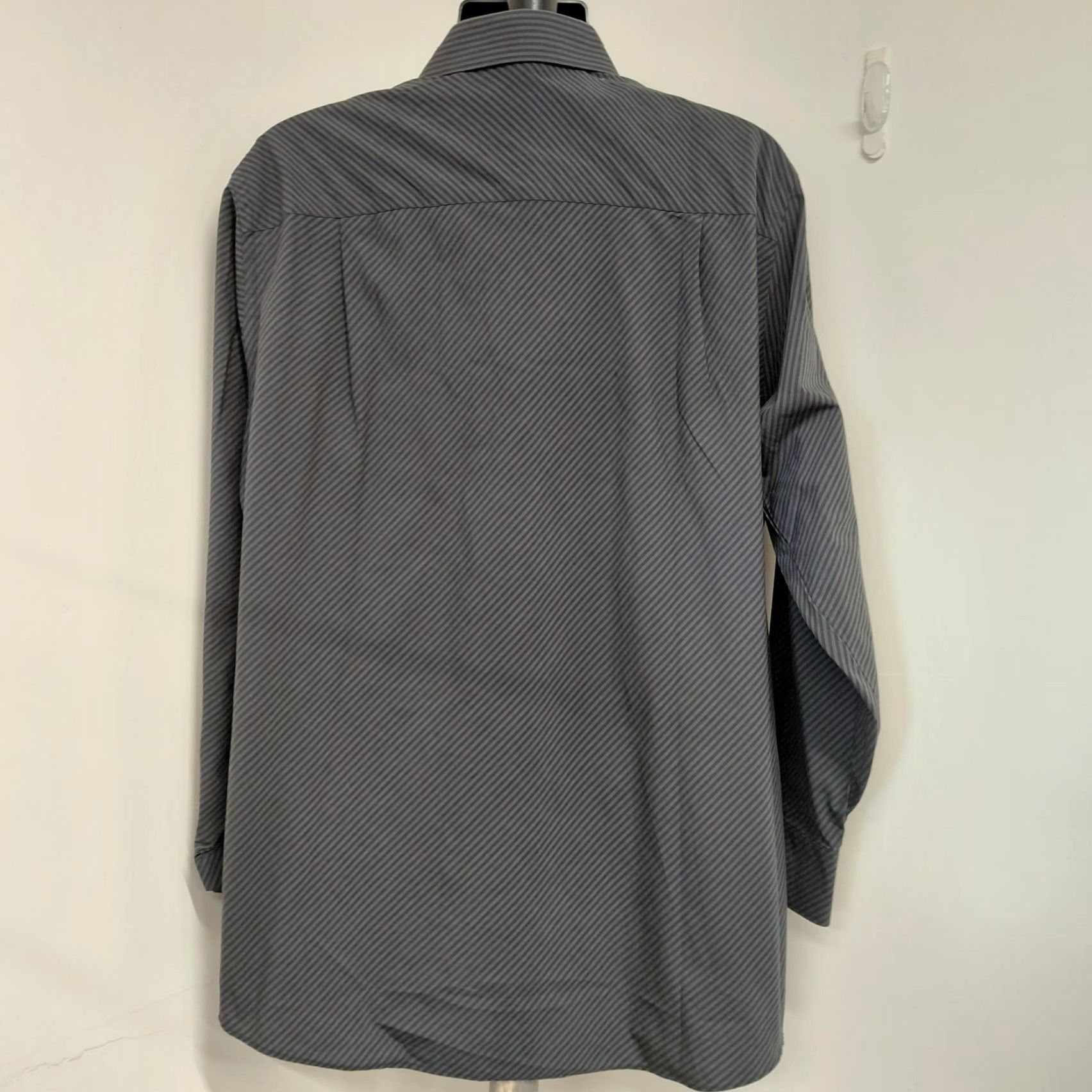 Geoffrey Beene Geoffrey Beene Shirt Mens XL Black Striped Long Sleeve Button Wrinkle Free Shirt Size US XL / EU 56 / 4 - 5 Thumbnail