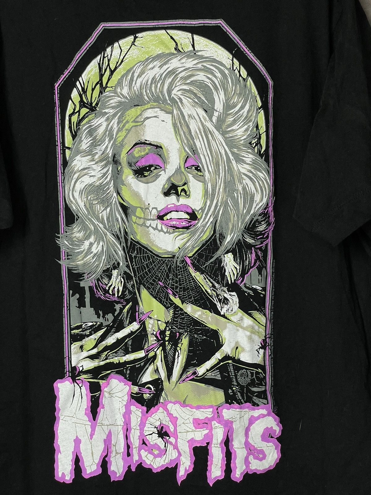 Band Tees × Misfits × Vintage Vintage Misfits Sexy Girl Logo Y2K Metal Band T-shirt Size US XXL / EU 58 / 5 - 7 Thumbnail