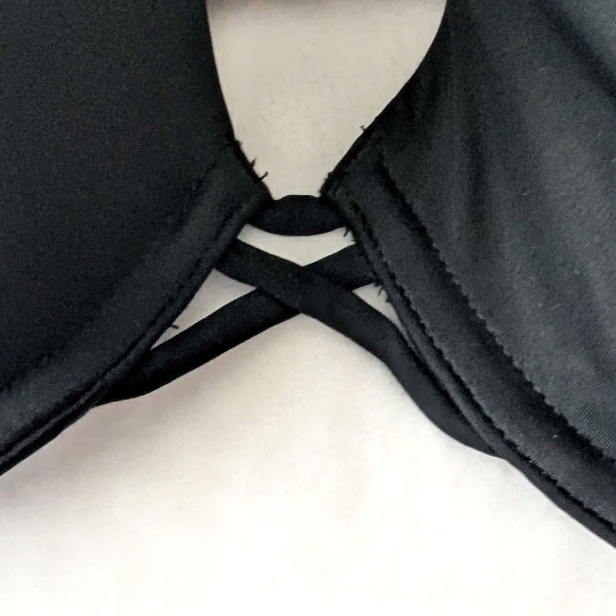 Vintage Soma Plunge Bra Black 36D Adjustable Straps Lined Back Closure T-Shirt Bra Women Size ONE SIZE - 6 Thumbnail