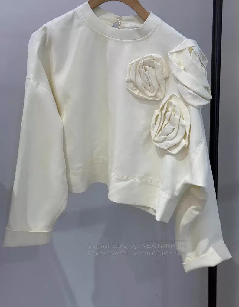 Valentino Valentino Loose short top Size S / US 4 / IT 40 - 1 Thumbnail